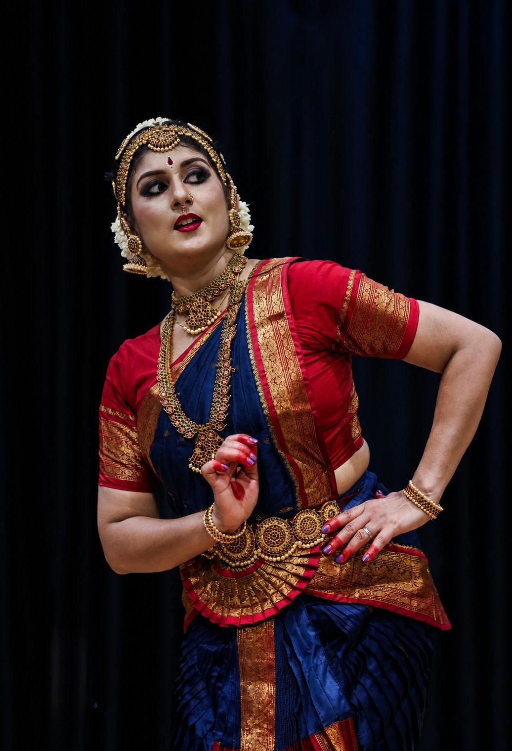 Students practicing Bharatanatyam at Prathibha School of Dance